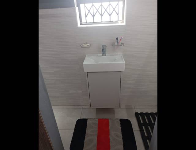 2 BEDROOM APARTMENT FOR SALE IN QUEENSBURGH CENTRAL